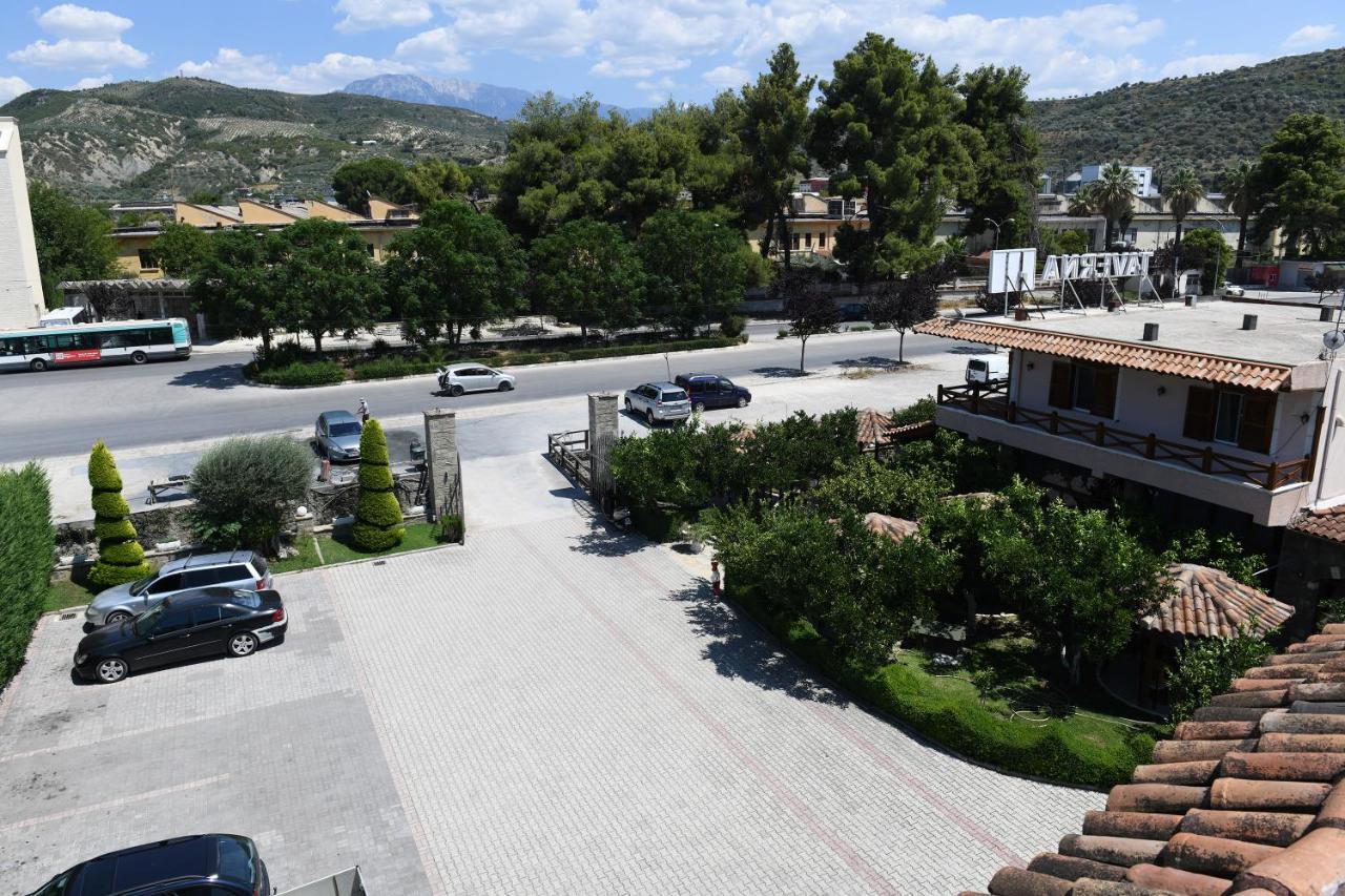 Hotel Kaceli Berat Eksteriør billede